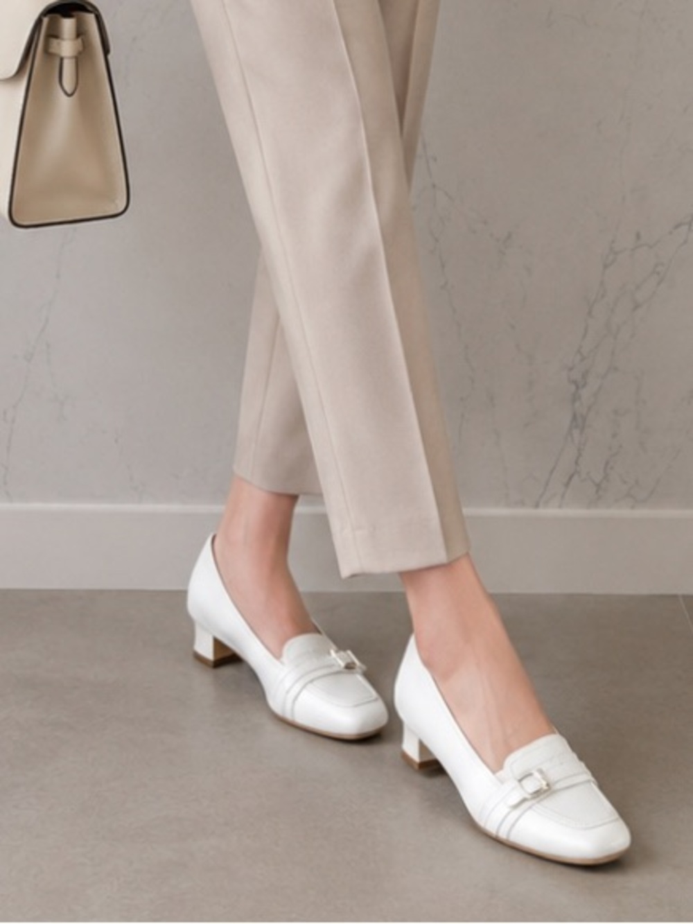 Andrea Conti White Leather Loafer Kitten Low Heel Pumps Comfort Shoes Size 6
